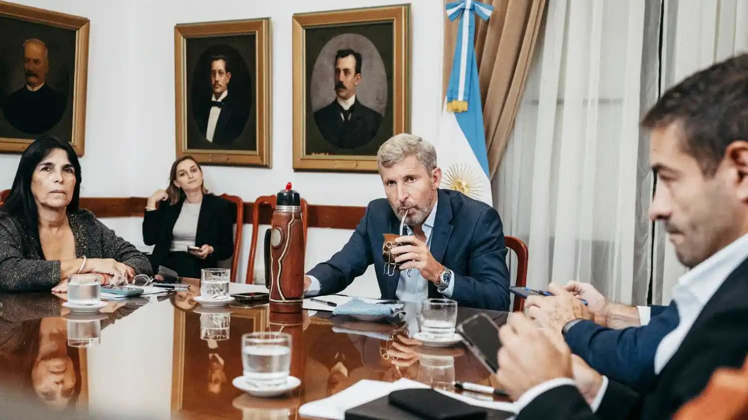 Salud Mental, vacunación y adicciones en la agenda de gabinete