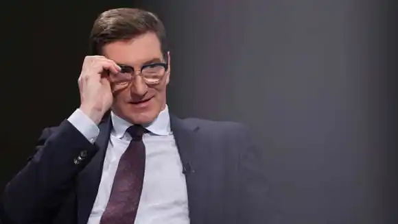 Suspenden a presentador ruso por pedir que ahoguen y quemen a niños ucranianos