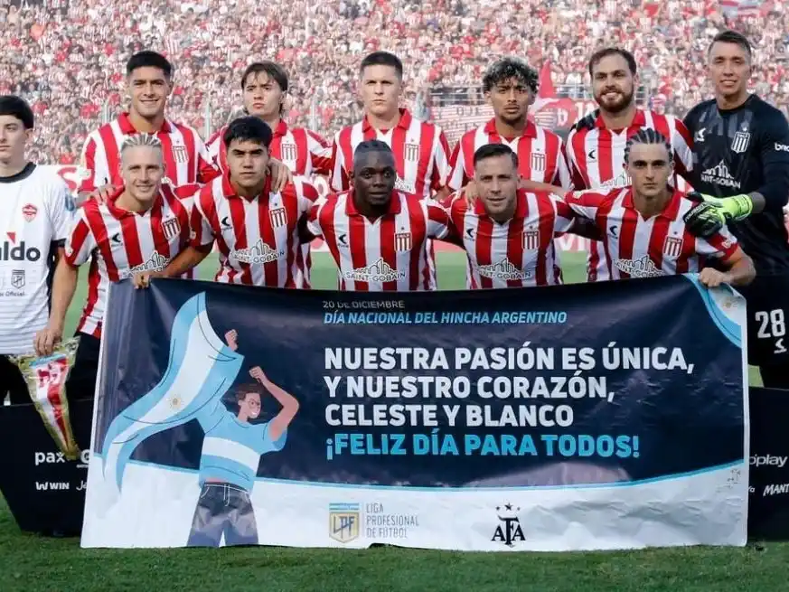 El Pincha y un nuevo título local. Crédito: Prensa Estudiantes