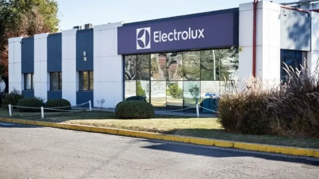 Electrolux cierra su planta de Rosario y deja de fabricar en Argentina
