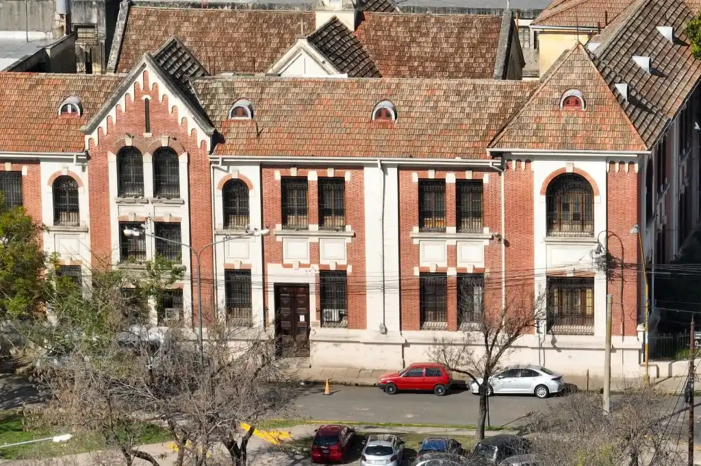 Investigan la muerte de una interna en la cárcel de mujeres de Santa Fe