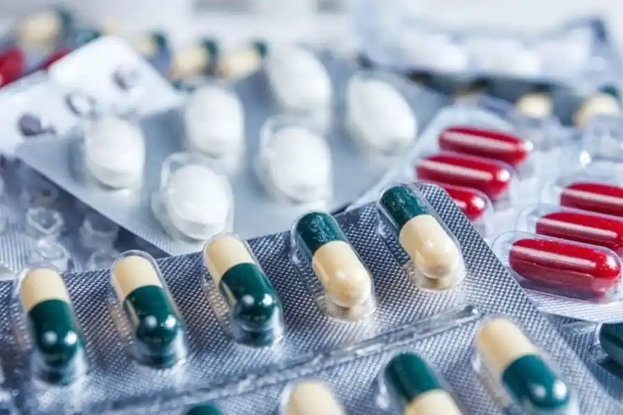 Prohibieron la venta de un conocido medicamento para la acidez: ¿de cuál se trata?