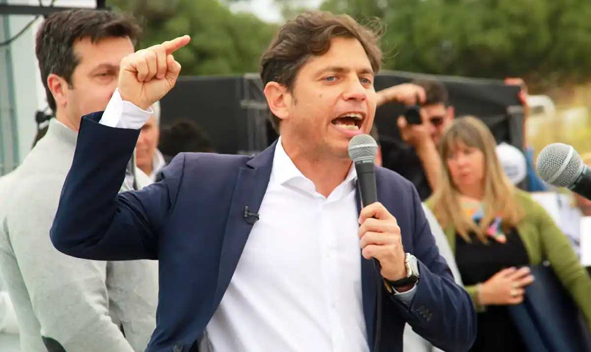 La última visita. De Axel Kicillof fue el 25 de octubre de 2022, donde brindó un encendido discurso en la inauguración del Jardín 908