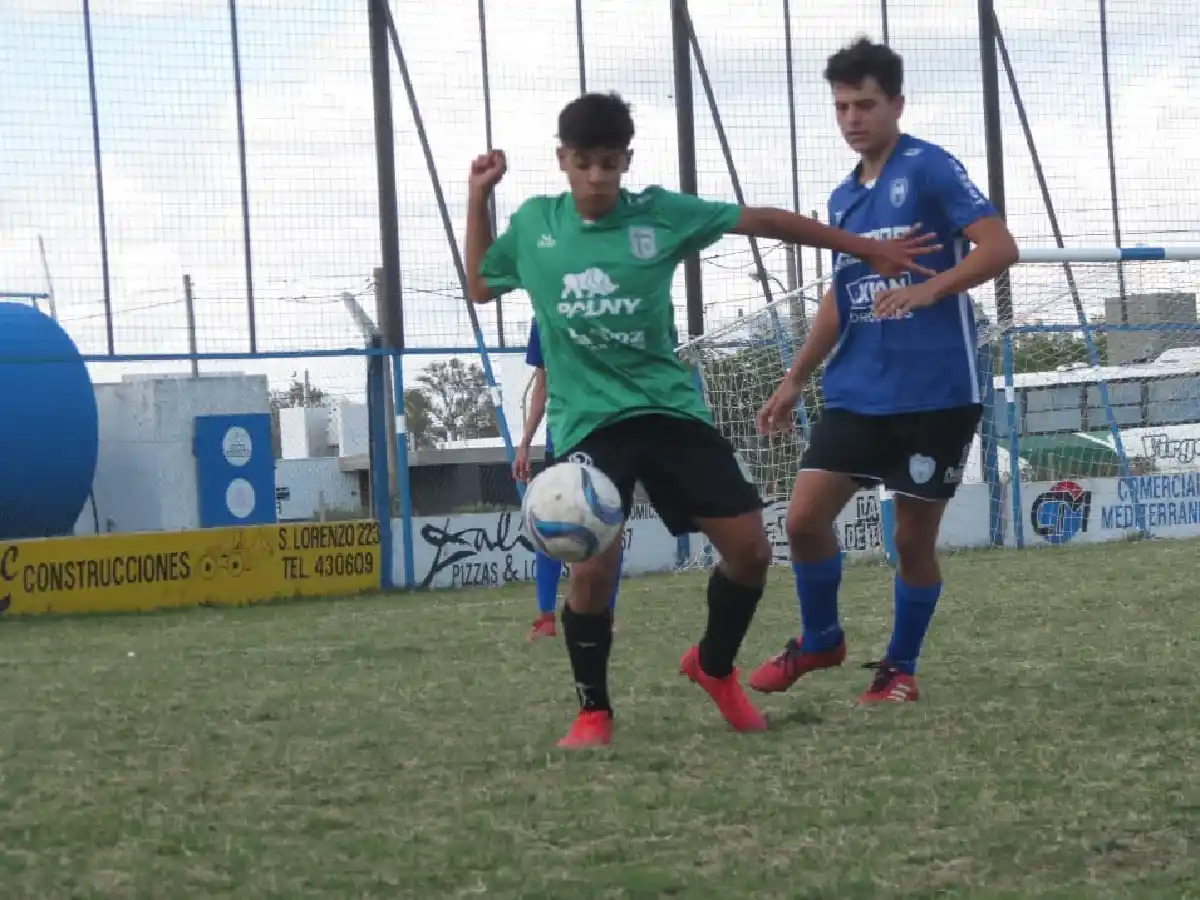 Juegan las inferiores