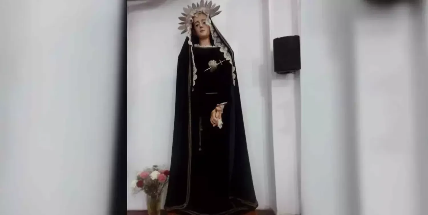 Conmoción en Coronda por lo que serían lágrimas en una imagen de la Virgen María