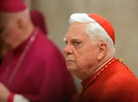El Papa Francisco echó de una basílica a un encubridor de pederastas