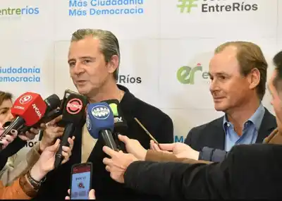 La caída de Rogelio Frigerio no tiene piso y el crecimiento de Adán Bahl no tiene techo