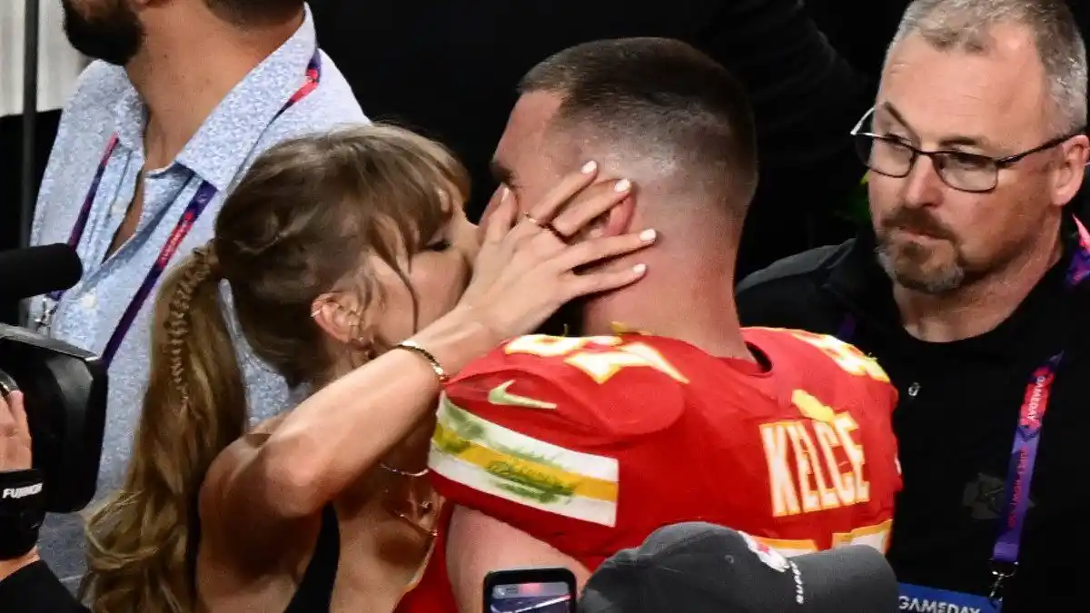 PILLADOS: Taylor Swift y Travis Kelce no pasaron inadvertidos en Coachella