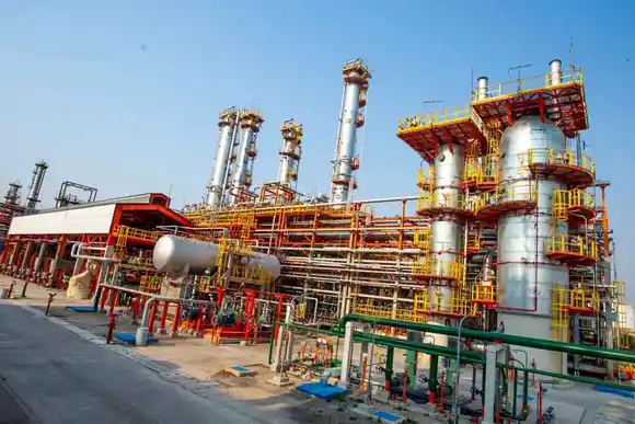 La industria subió 6,9 % en julio respecto a junio y la construcción 8 %