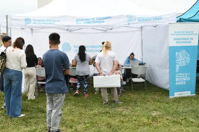 Operativo gratuito de documentación en la Vieja Estación