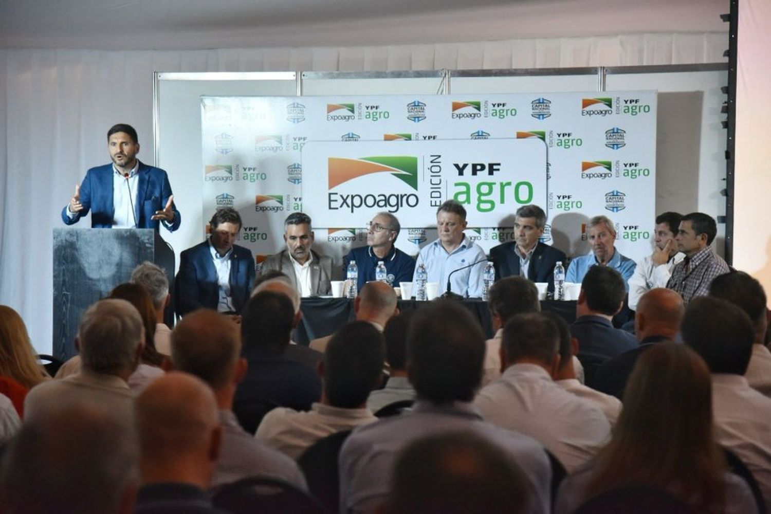 Expoagro: Pullaro abrió el remate del Primer Lote de Girasol de la campaña 2023/24