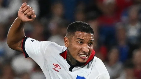 Muere el futbolista uruguayo Juan Izquierdo, días después de desplomarse durante un partido en Brasil