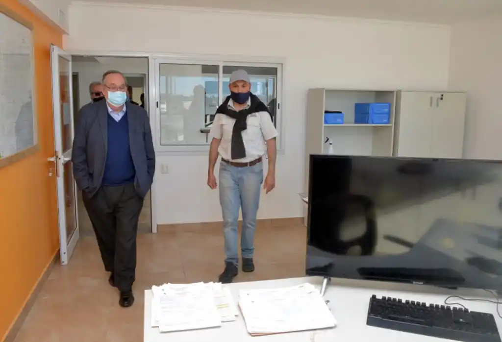Lunghi supervisó el nuevo edificio de Vialidad