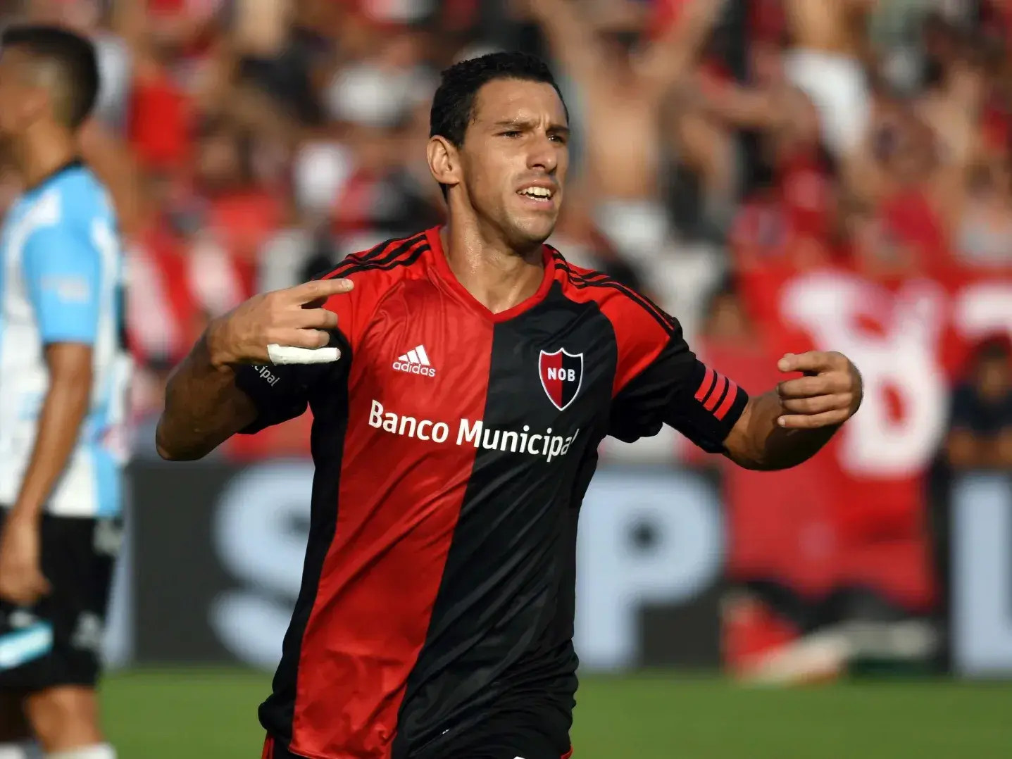 Maxi Rodríguez, tras los incidentes en Newell’s: “Fue una tristeza lo que pasó en nuestro club”