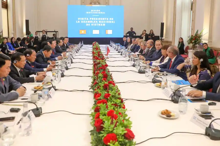 Perotti participó del Foro Internacional “Oportunidades Comerciales y de Inversión con Vietnam