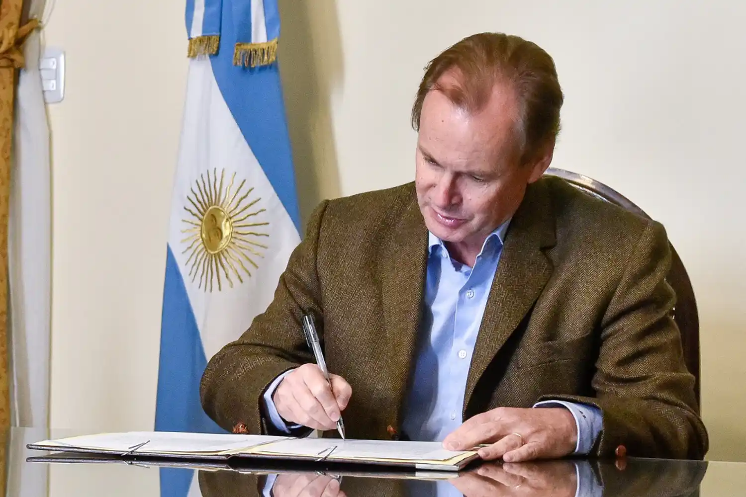 El Gobierno provincial otorga un aporte económico a los partidos políticos que participan de las elecciones