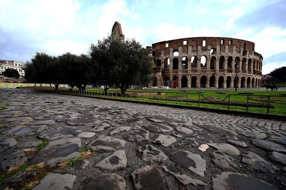 Italia: NUEVA CEPA de COVID-19 llega al país