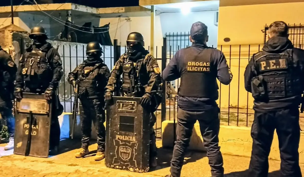 Punta Alta: Realizan 16 allanamientos por comercialización de drogas y 3 personas fueron detenidas
