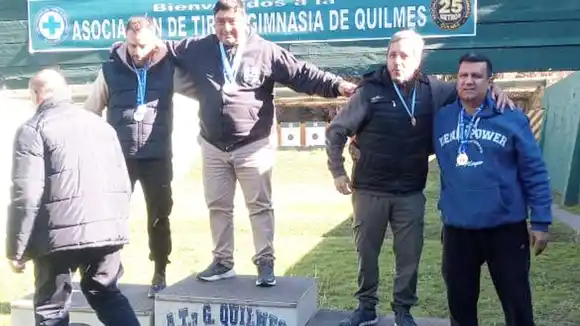 Gran actuación de Eduardo Tomez en el Nacional de Tiro en Quilmes