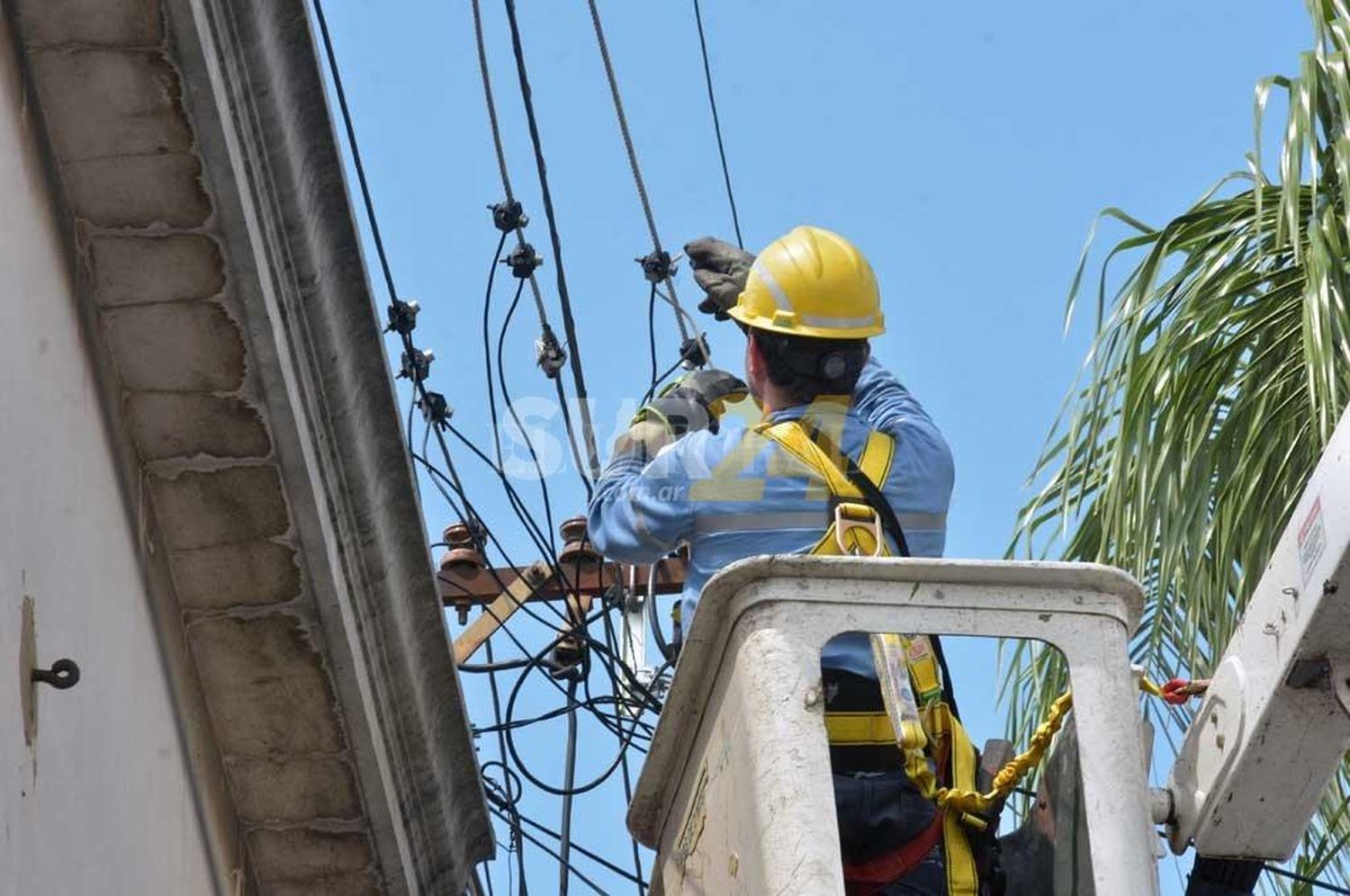 Autorizan aumento de la tarifa de la EPE del 25 por ciento 