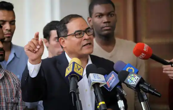 Diputado Valero denuncia  red de extorsión contra  migrantes venezolanos que intentan regresar al país