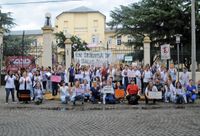 Profesionales del SISP se manifestaron frente al Hospital Santamarina en defensa de la salud pública