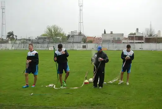 Juventud se entrenó esta tarde pensando en el clásico frente a Gimnasia