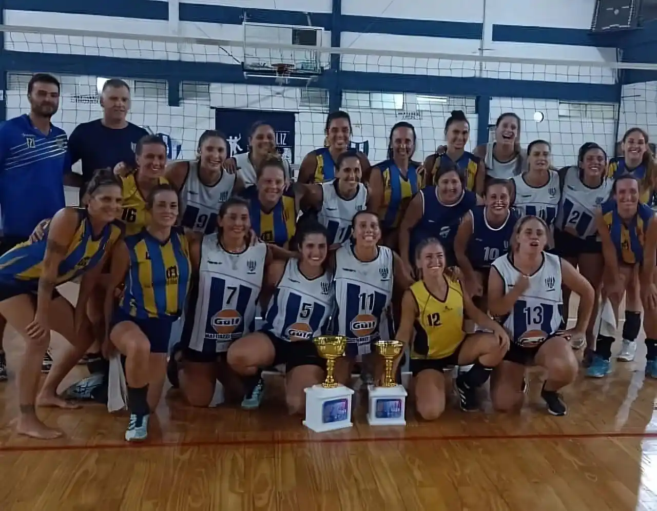 Centenario, subcampeón del Torneo Interprovincial de Maxi Voley