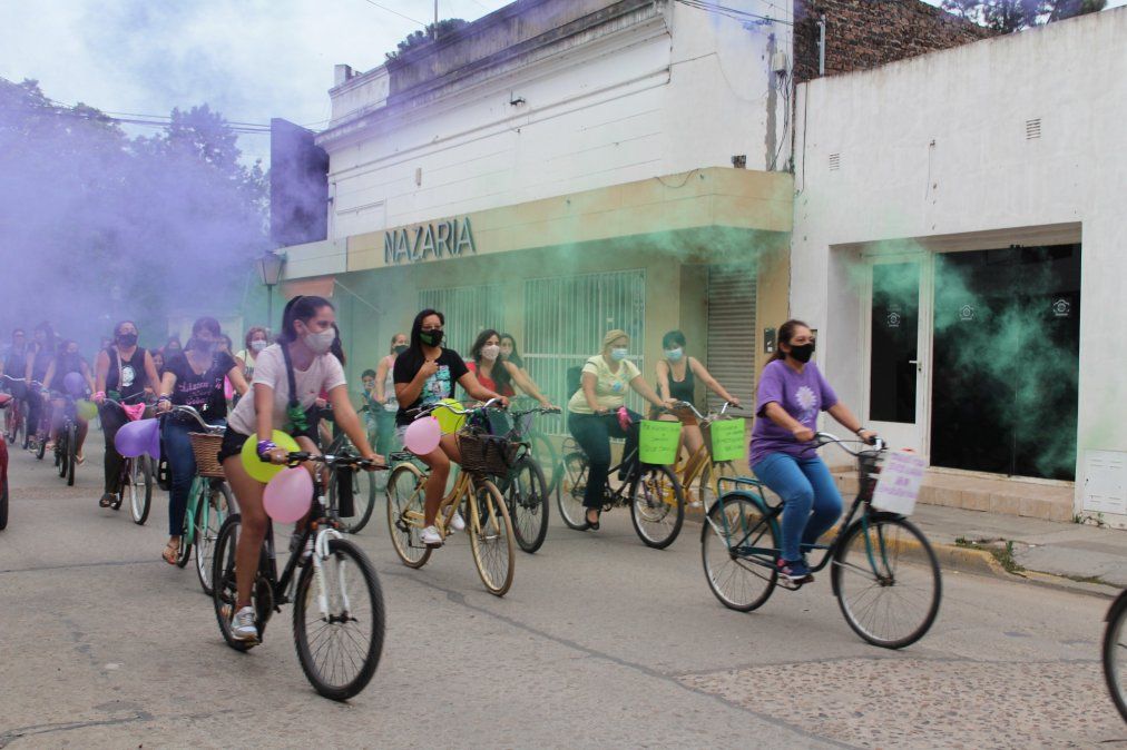 Bicicleteada por la No violencia hacia las mujeres  