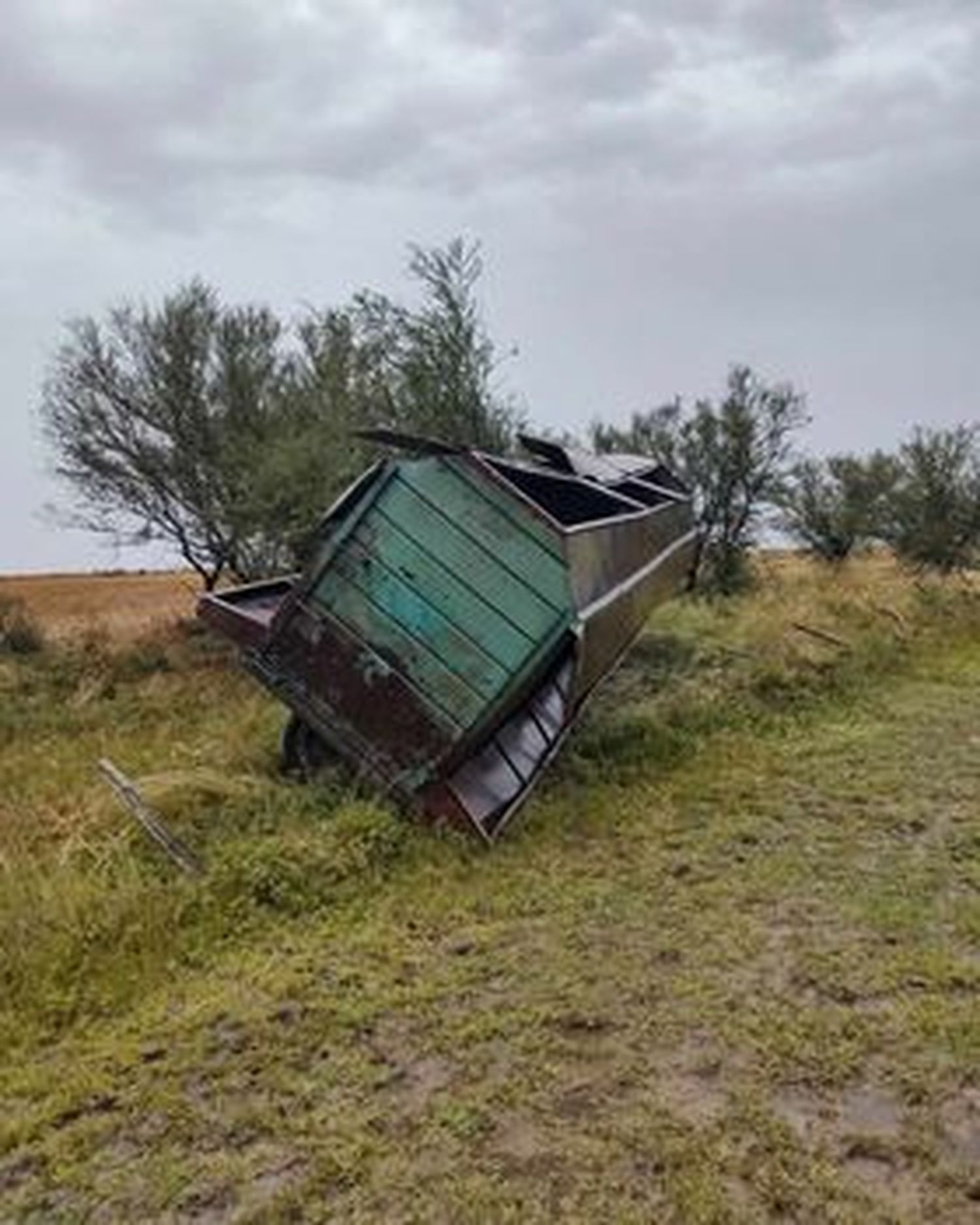 Estragos en Establecimiento La Vizcachera