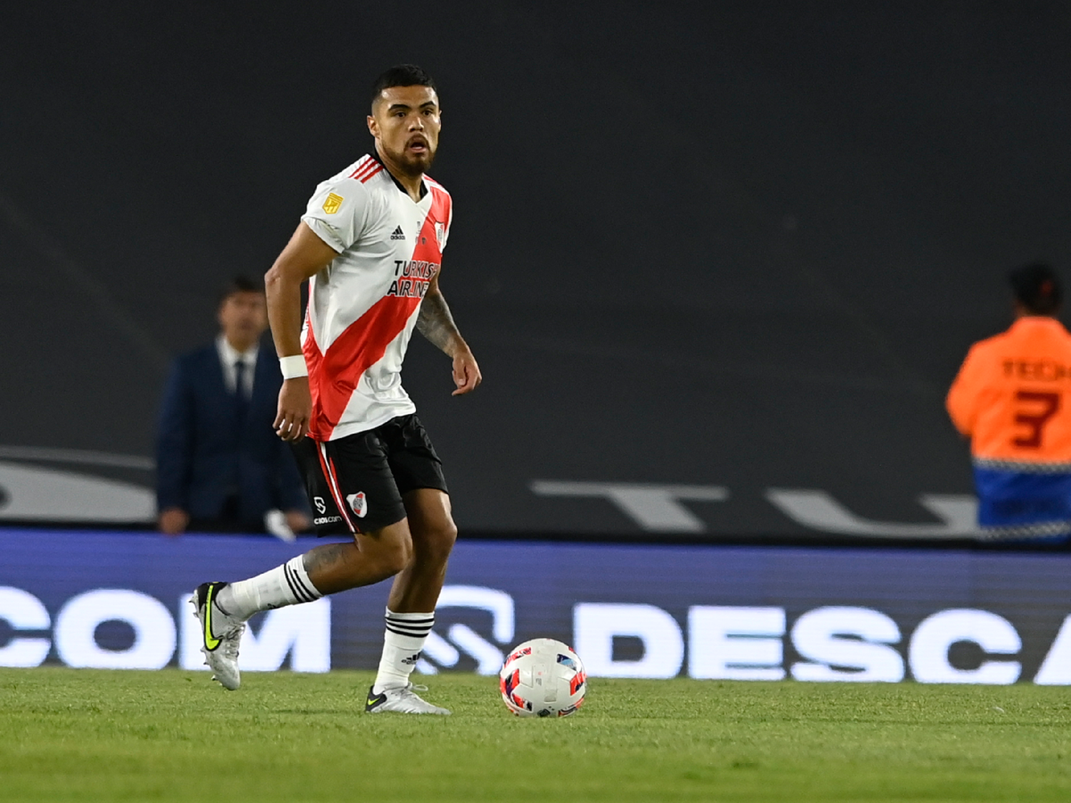 River: Díaz y Paradela positivos en coronavirus