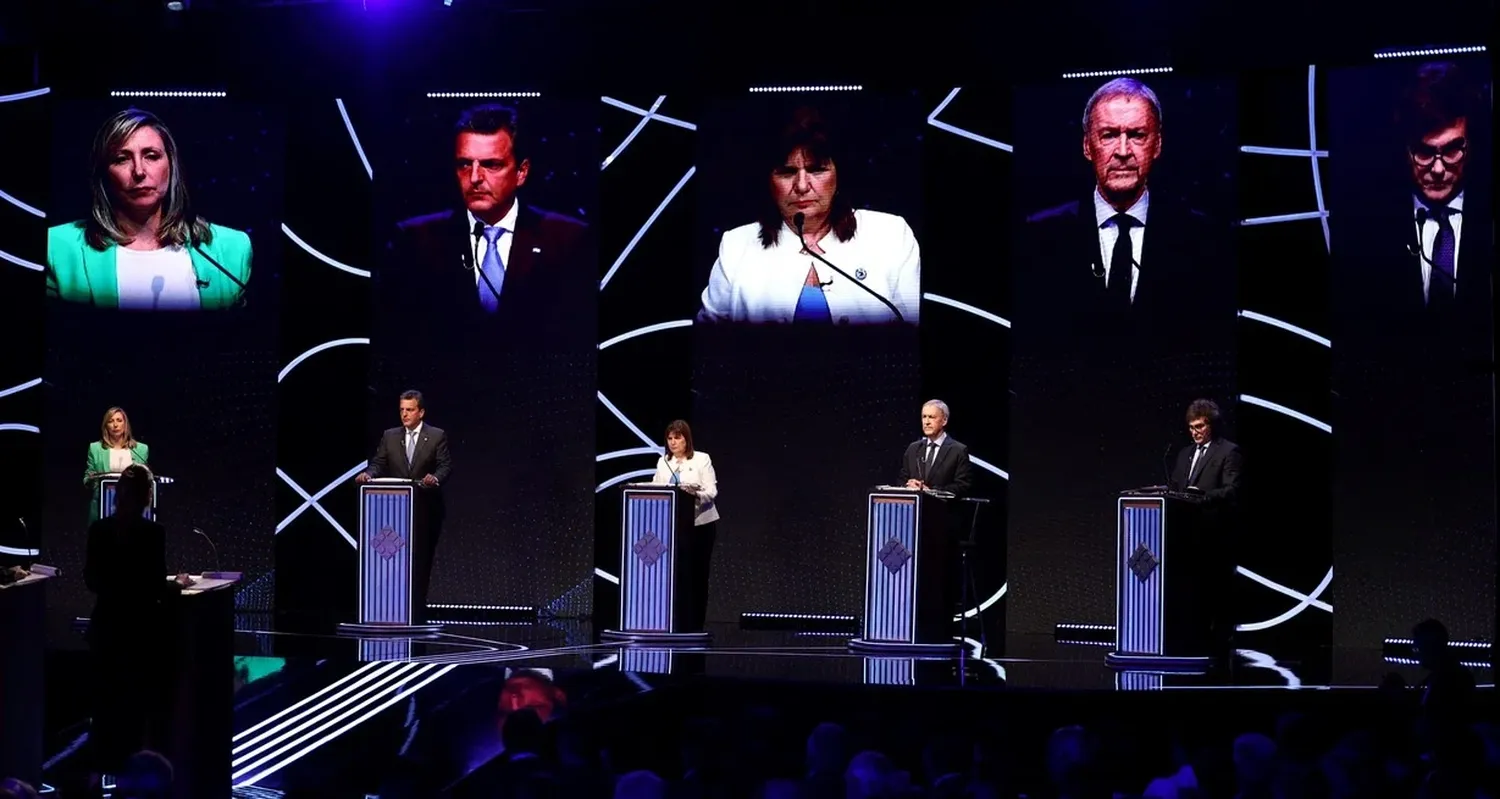 Sergio Massa (Unión por la Patria, UxP), Patricia Bullrich (Juntos por el Cambio, JxC), Javier Milei (La Libertad Avanza, LLA), Juan Schiaretti (Hacemos por Nuestro País, HNP) y Myriam Bregman (Frente de Izquierda y Trabajadores-Unidad, FIT-U). Fotos: Reuters