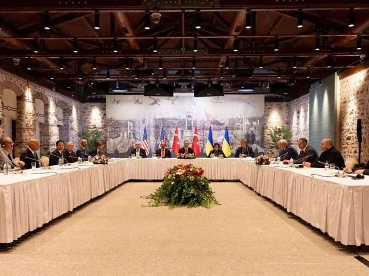 Rusia y Ucrania intercambiarán mil presos por lado y habrá otro diálogo en Estambul