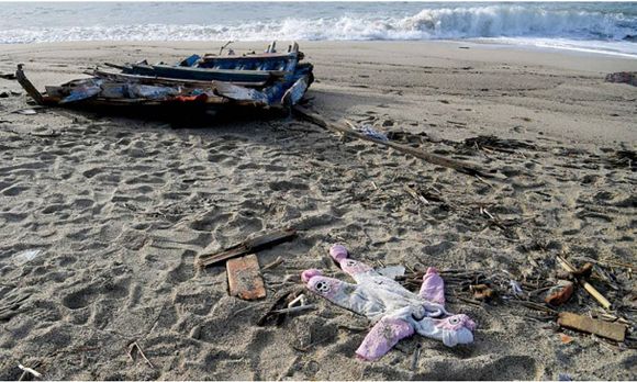 El ministro del Interior italiano deberá informar sobre el naufragio que dejó 68 víctimas