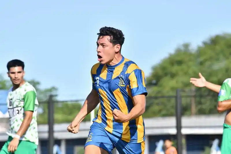 Defensores del Rosario debutó
con triunfo ante Laguna Blanca