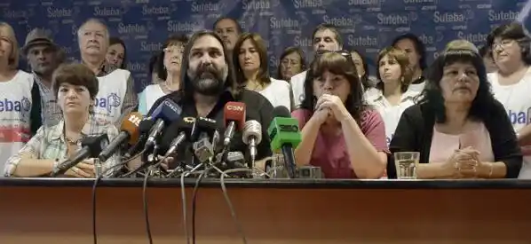 Baradel: "Si no hay propuesta superadora, continuarán las medidas de fuerza"