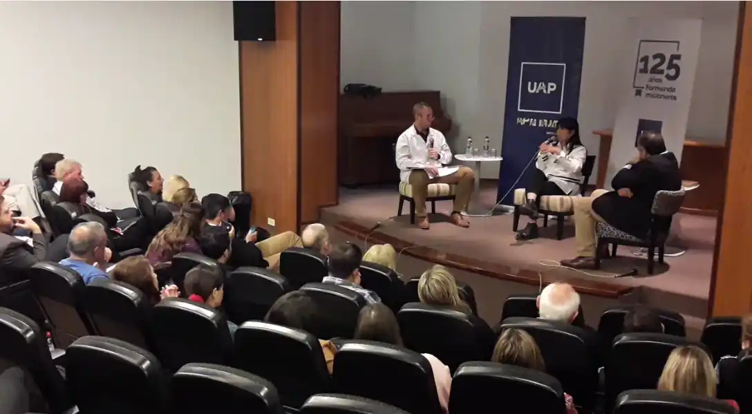 Alicia Aluani en la UAP