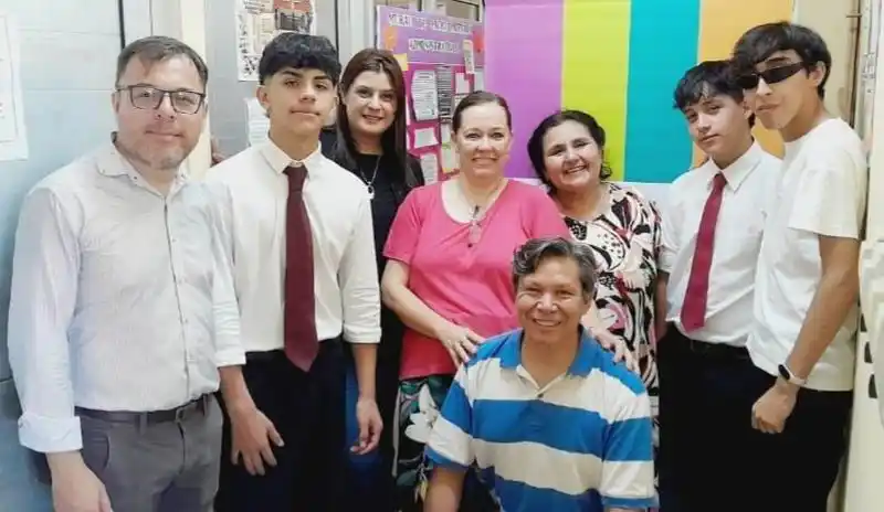 EPES N.º 10: Estudiantes transmitieron 
en vivo el OPNGT por radio escolar