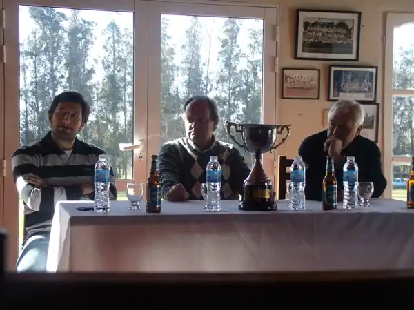 Se presentó la Copa en juego