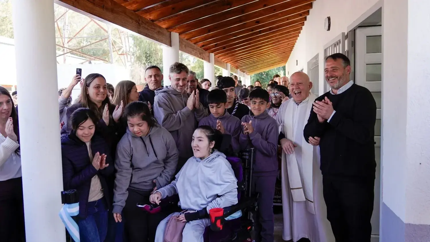 La institución recibe a chicos y chicas con discapacidad en Manuel Alberti