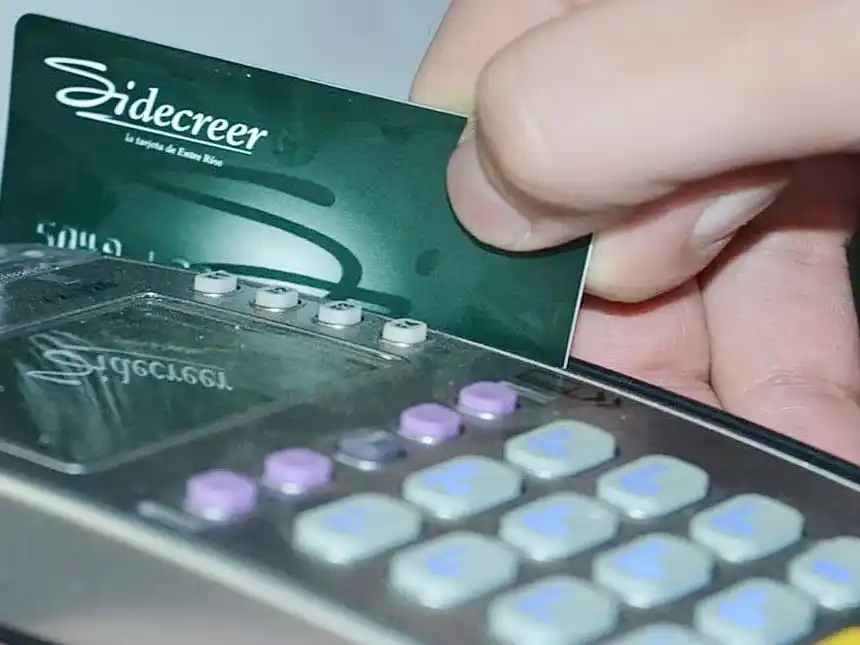 Hoy martes se acreditarán las tarjetas sociales