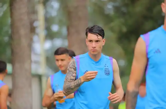 Soulé descartó a Italia y aseguró que quiere "jugar para Argentina"