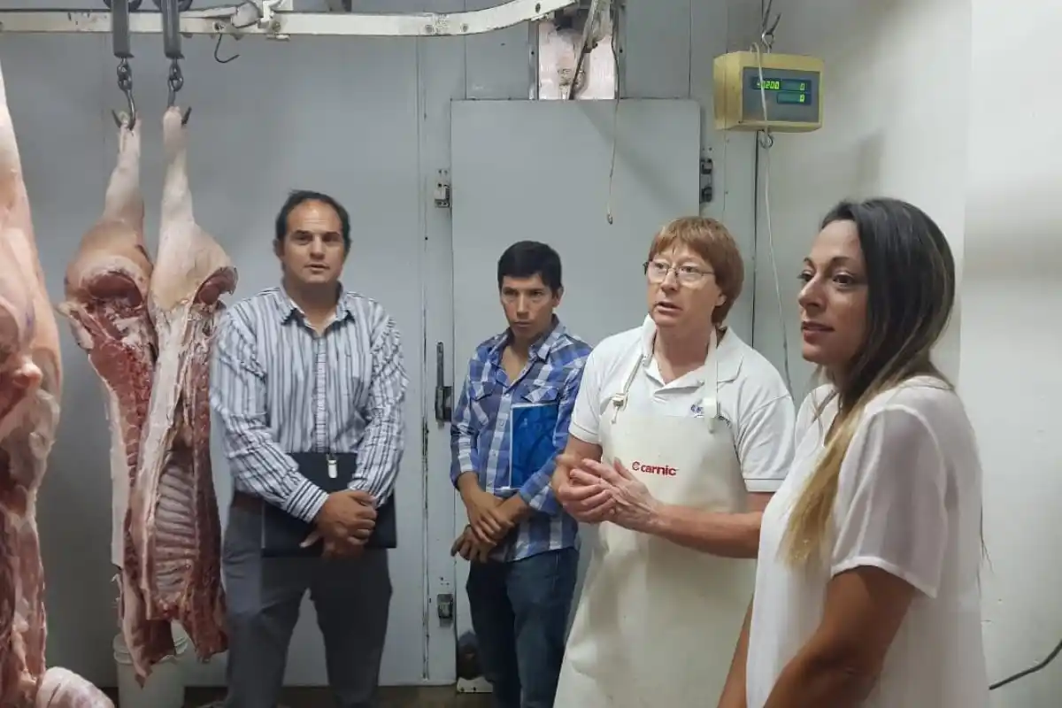 Visitan a emprendedores locales para dar impulso a la innovación productiva