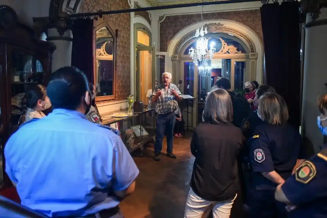 El museo Carlo Anadón inauguró la muestra ‘La Mujer en la Seguridad Pública’