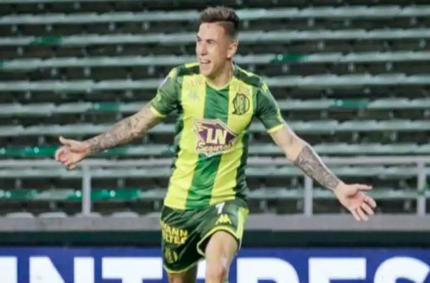 El ex Aldosivi Nazareno Solís, se suma a Alvarado