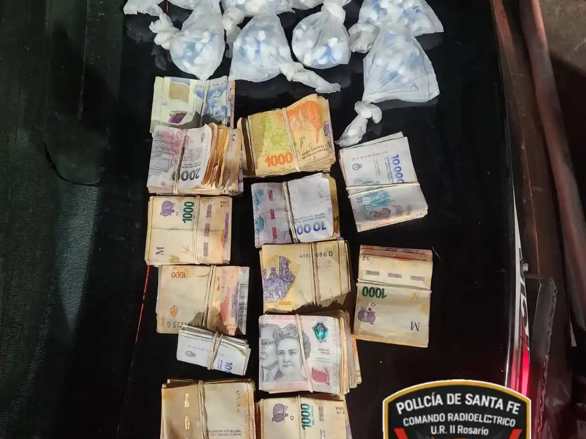 Dos mujeres fueron detenidas por vender droga en la vía pública