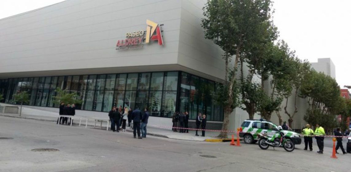 El Municipio intentó retirar los carteles de "Paseo Aldrey"