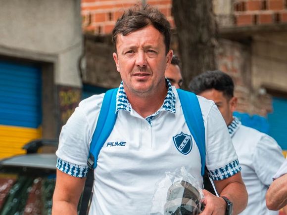 Alexis Matteo volverá a dirigir en la Primera Nacional