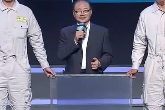 Video: China presentó la tecnología de la invisibilidad: “En el futuro, todos tendremos la capa de Harry Potter en el placard”