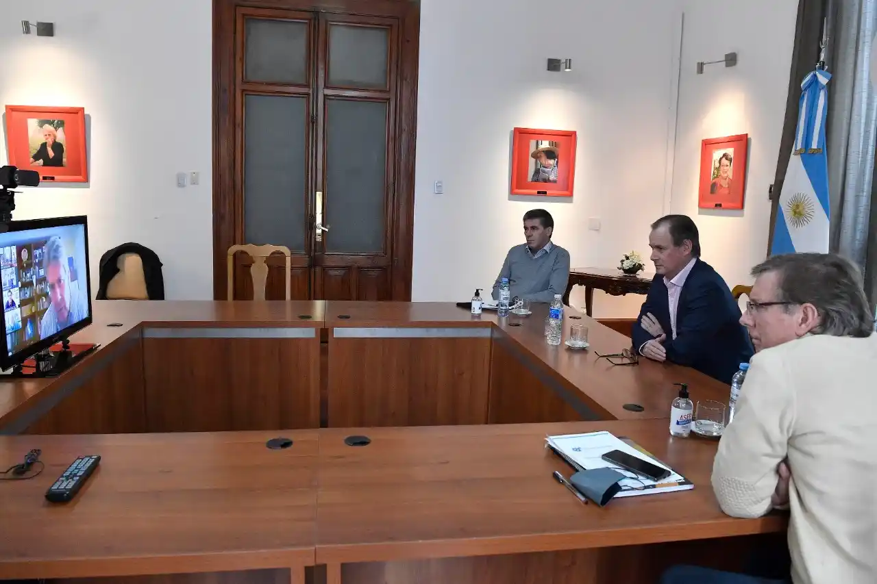 El sector privado le acercó a Bordet una propuesta que generaría "700.000 puestos de trabajo en todo el país"